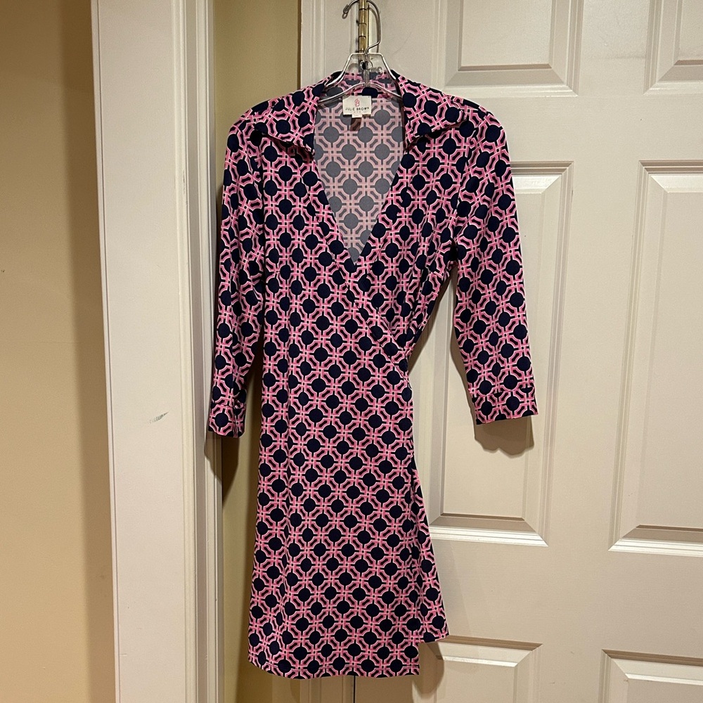 Julie Brown NYC Pink & Navy Geometric Wrap Dress Size M